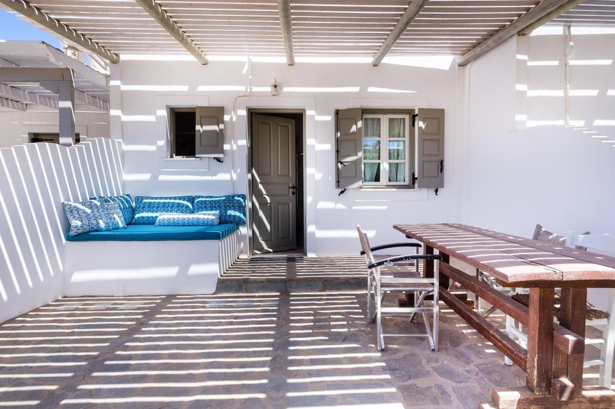 Hotel Harama Schoinoussa Bagian luar foto
